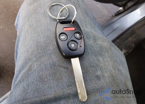 2011 Honda Accord 2.4 Ex-L from USA, damaged, VIN 1HGCP2F82BA075394